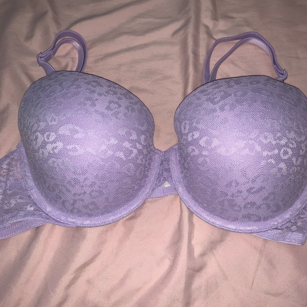 vs pink bra